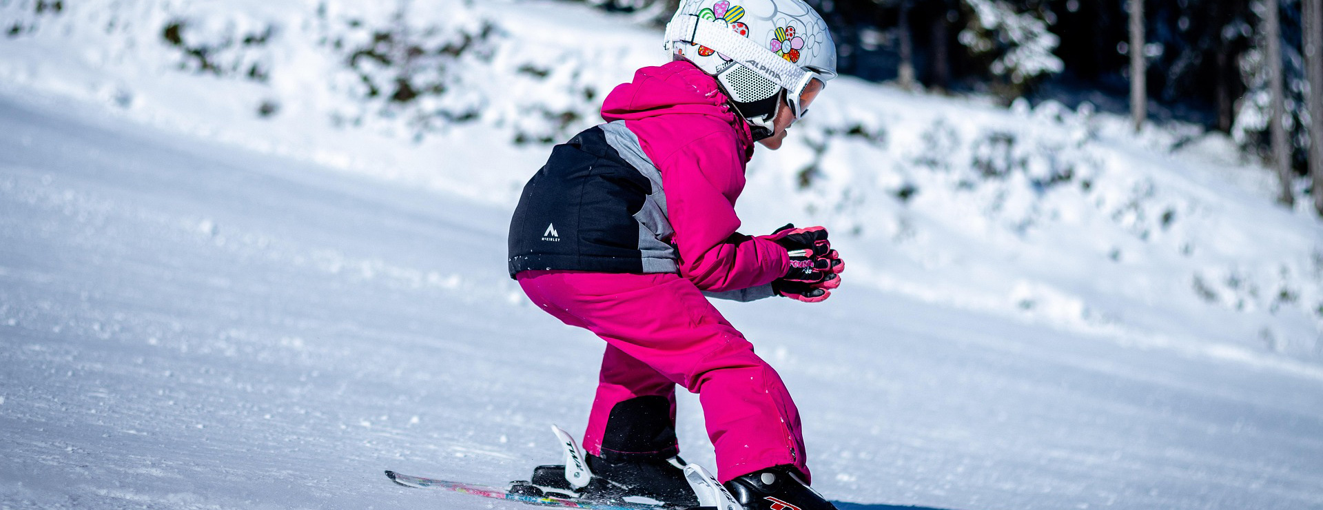 Equipo De Esquí 3 Equipo De Esquí -Equipo De Esquí skiing 6035709 1920